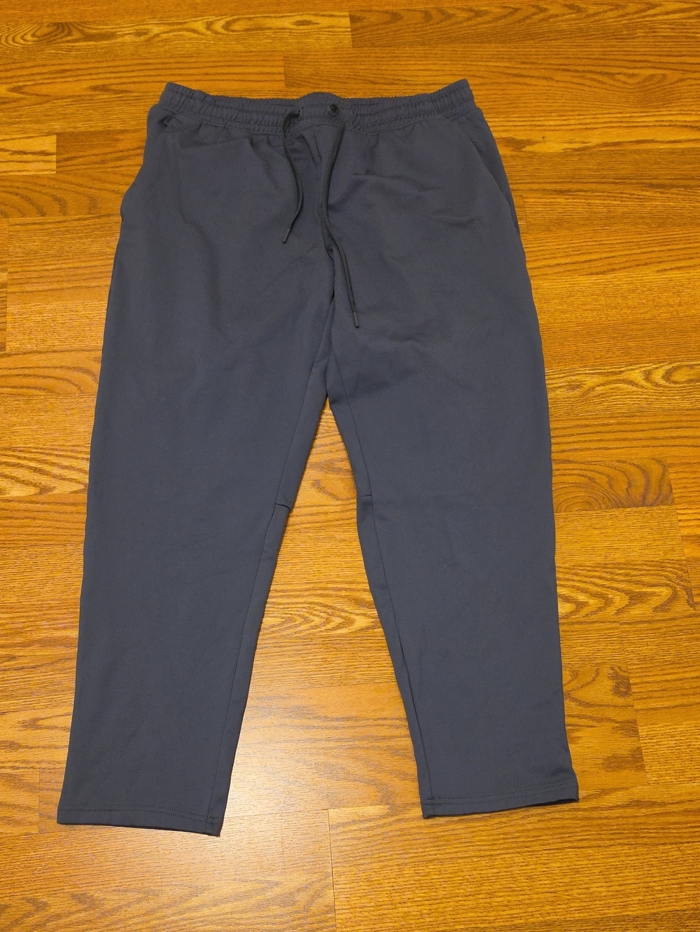 Men's Elastic Waist Jogger Pants in Charcoal Gray